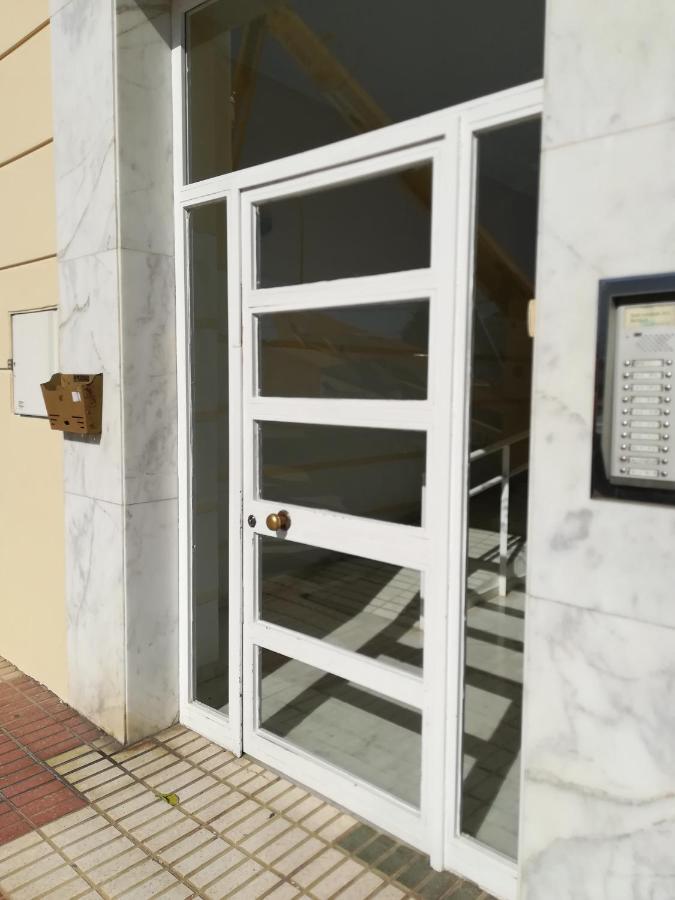 Apartamento 60 M2 En La Playa توري دي بيناغالبون المظهر الخارجي الصورة
